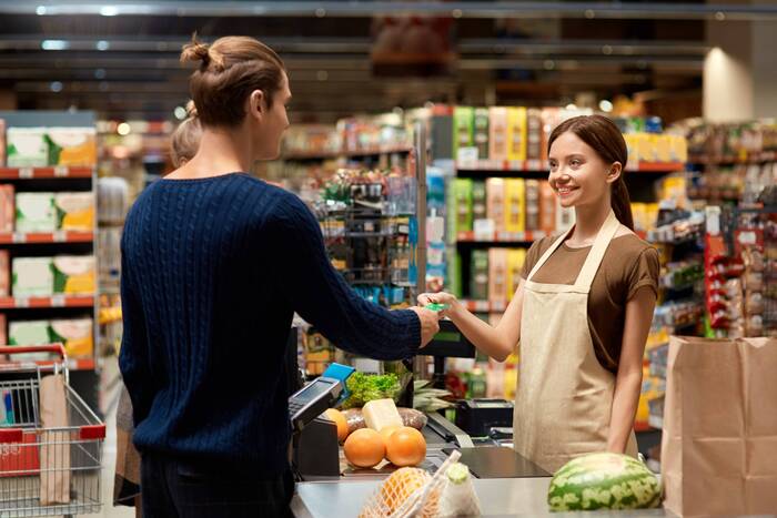 vale refeição e vale alimentação